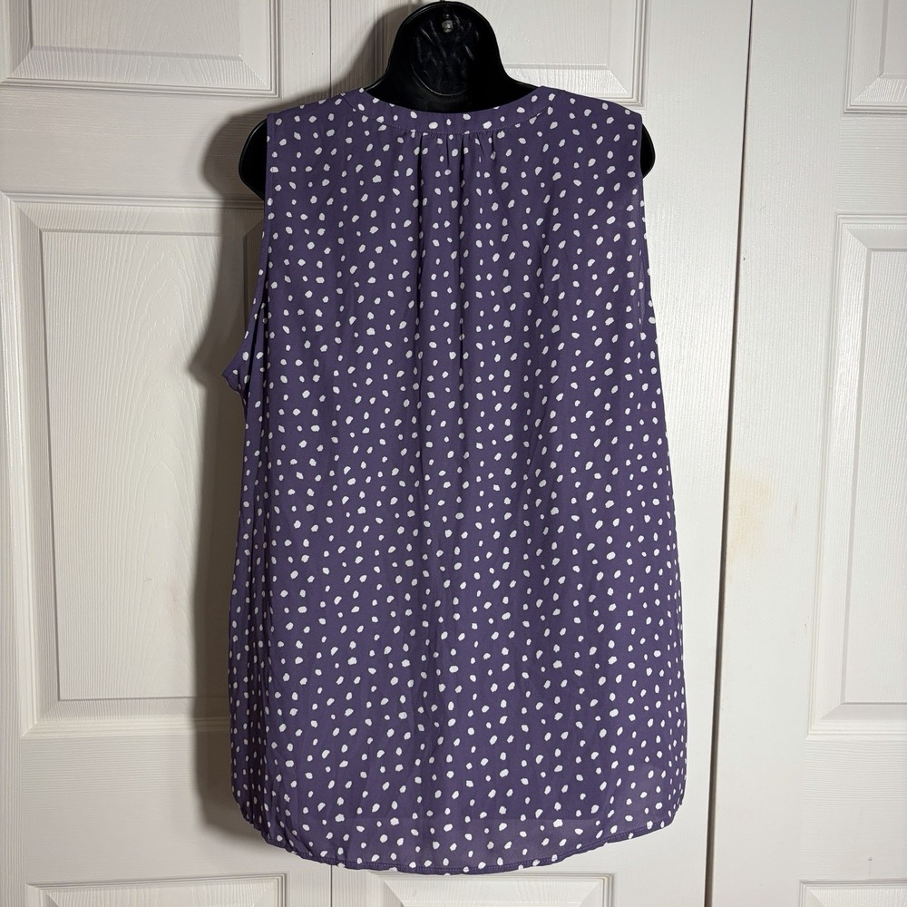 41 Hawthorne Sleeveless Top Women 2X Purple White Polka Dot Flowy Split Neck - Picture 3 of 10